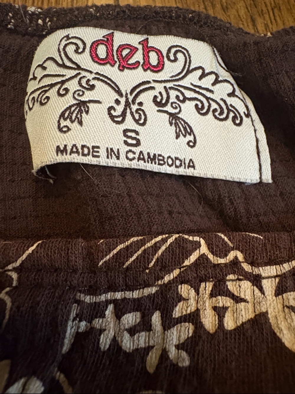 Brown with a Floral Cream Scoop Neck Tunic, Bodice Buttons, and a Waist Tie - Picture 3 of 3